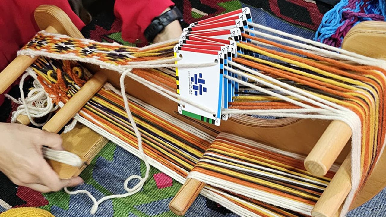 Eşme kilim çalıştayında  sanat ve gelenek buluştu