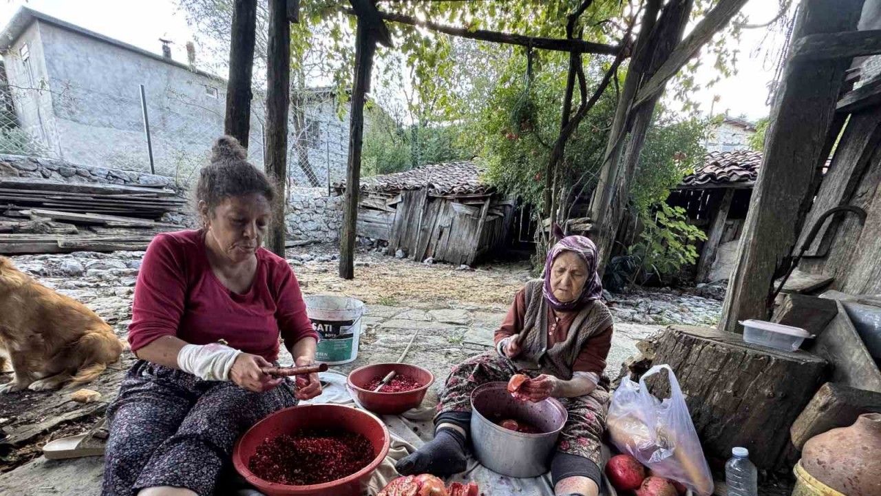 Geleneksel yöntemlerle üretip kilosunu 600 liradan satıyorlar