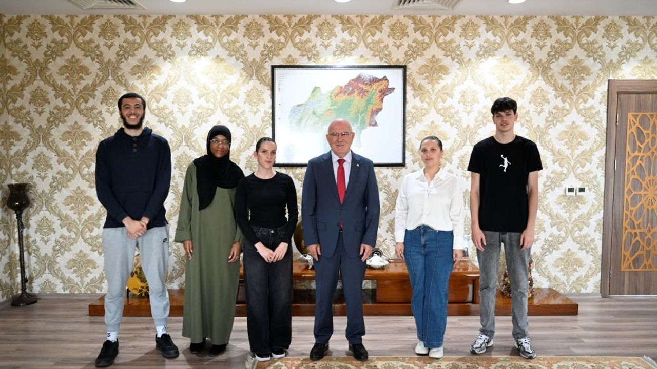 Uşak Üniversitesi, Sorbonne Paris Nord öğrencilerine kapılarını açtı