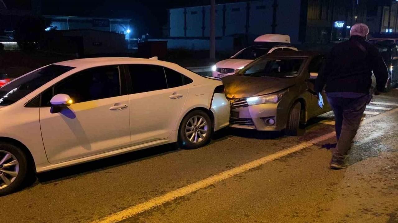 Zincirleme kaza : 1’i çocuk 5 yaralı