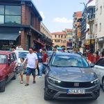 Gelişigüzel Park Edilen Araçlar Uşak Trafiğini Kilitledi