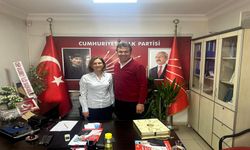 Uşak CHP’de ilk aday adayı Prof. Dr. Barış Metin oldu