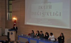 Uşak Üniversitesi'nde Genç Ziraatçılar İklim Değişikliği ve Sürdürülebilir Tarımı Konuştu