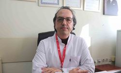 Prof. Dr. Alper Şener: “Hasta olan çocuklar okula gitmemeli”