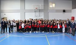 Uşak'ta Okul Sporları Karate İl Birinciliği Heyecanı