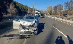 Uşak Kaplangı Köyü Mevkiinde Trafik kazası yaralılar var