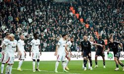 Süper Lig: Beşiktaş: 0 - Galatasaray: 1 (İlk yarı)