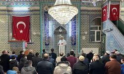 Uşak Leyle-i Kadir Camii’nde Enderun Usulü Teravih Namazı kılındı