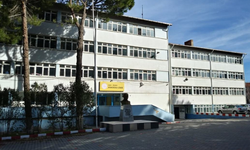 Sivaslı Anadolu Lisesi ilk mezun buluşmasına hazırlanıyor