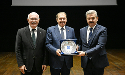 Eski Orman ve Su İşleri Bakanı Prof. Dr. Eroğlu'dan Uşak'ta Tarih Boyunca Teknolojik Gelişmeler konferansı