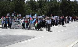 Uşak Üniversitesi'nden Filistin’e destek yürüyüşü