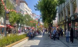 İsmetpaşa caddesi esnafının fenni Uşak Belediyesi’ni yendi