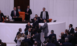 Kongrede basın mensuplarına saldırı