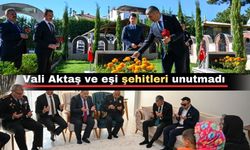 Uşak’ın yeni valisi şehitleri ve ailelerini ziyaret etti