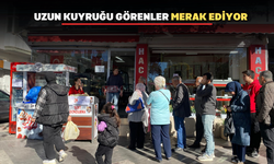 Uşak’ta 3’te 1 fiyatına tatlı kuyruğu