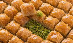 Ünlü baklavacı da kara listeye girdi