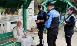 Polisten mezarlıkta ’sahte hoca’ avı