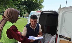 Bayram öncesi yetim çocuklara kıyafet desteği