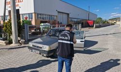 Çaldıkları otomobille drift attılar