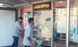 Otobüs duraklarına bakım yapıldı