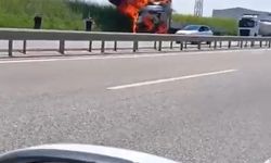 Seyir halindeki tır alev topuna döndü