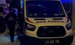 Silahlı kavgada mermi bina camına isabet etti