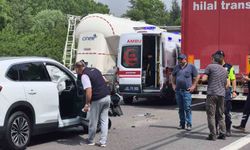 Zincirleme kazada 3 araç çarpıştı: 4 yaralı