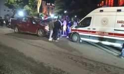 4 araçlı zincirleme trafik kazası: 4 yaralı