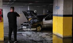 Hastane yanındaki kapalı otoparkta araç yangını