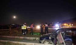 İki otomobil çarpıştı: 2 ölü, 3 yaralı