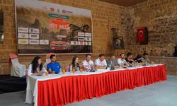 Ralli pilotları öğrencilerle bir araya geldi