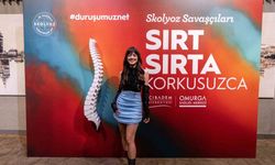 Şarkıcı Melis Fis Bel fıtığı şüphesiyle doktora gitti, skolyoz tanısı aldı