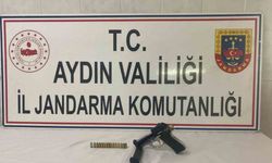 Şüphe üzerine durdurulan şahısın üstünden tabanca çıktı