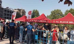 Fiyatlara kızdılar bedavaya karpuz dağıttılar