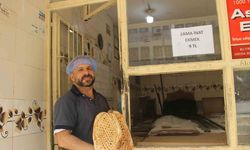 Komşu fırıncılara kızdı, ekmekte 3 lira indirim yaptı