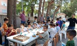 Simav’da Yaz Kur’an Kursu öğrencilerine ikram sürprizi