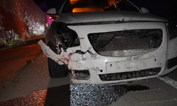 Motosiklet ile otomobil çarpıştı: 1 ölü, 1 yaralı