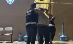 Çeşme’de eğlence mekanındaki silahlı kavgayla ilgili 2 kişi tutuklandı