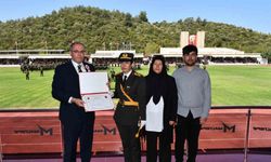 Şehit Ömer Halisdemir’in kızı teğmen oldu