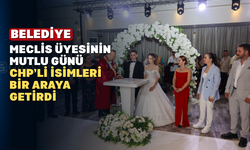 CHP'li İsimler Bu Düğünde Bir Araya Geldi