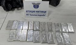 20 kilo Külçe gümüş komşuya kaldı