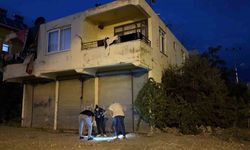 Balkondan düşen bebek yaralandı