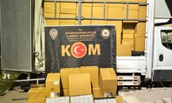 Kamyonette 4 milyona yakın sahte bandrollü makaron ele geçirdi