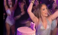 Jennifer Lopezz’in pasta başında yaptığı dansı büyüledi
