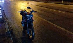 Bariyerlere çarpan motosikletli öldü