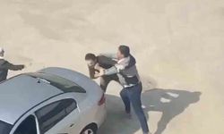 Bursa’da yol kavgası: Sopalar, yumruklar havada uçuştu