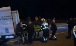 Otomobil belediye aracına çarptı: 1 ölü