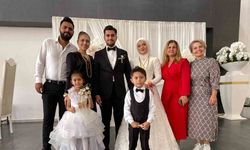 Torununa takı olarak ev, araba ve tarla hediye etti