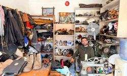 26 yıldır ayakkabı tamirciliği yapıyor
