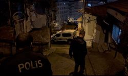 Evinin bahçesine çıkan kadın cesetle karşılaştı